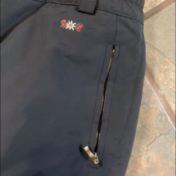 Women’s snow pants - Picture 2 of 4